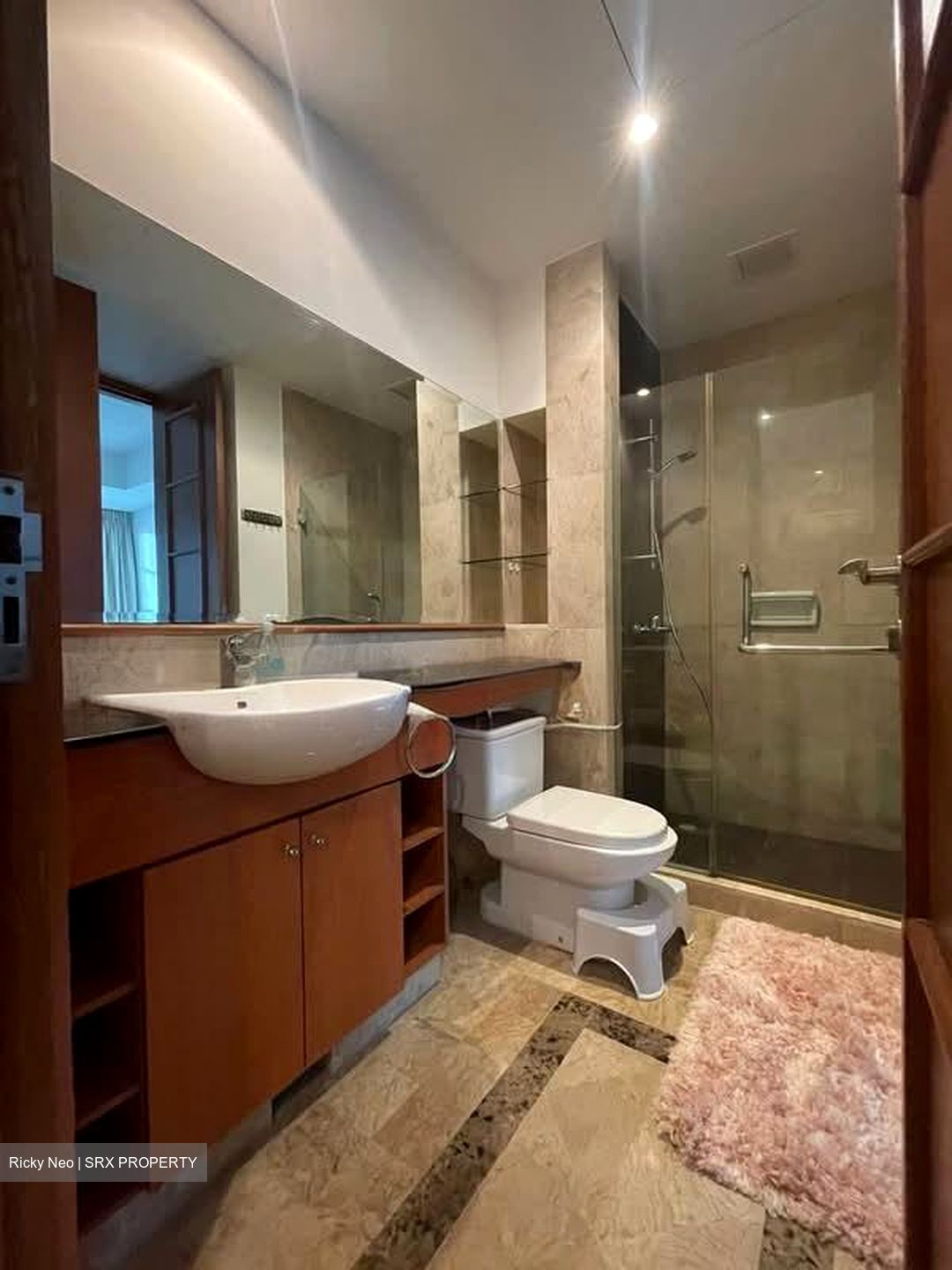 Craig Place (D2), Apartment #595608091